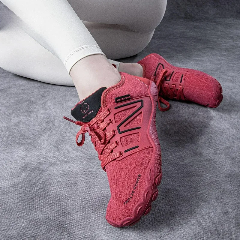 

Профессиональные женские кроссовки для приседаний и тяжелой атлетики 2026 года: дизайнерские, удобные, для тренировок в зале, спортивная обувь