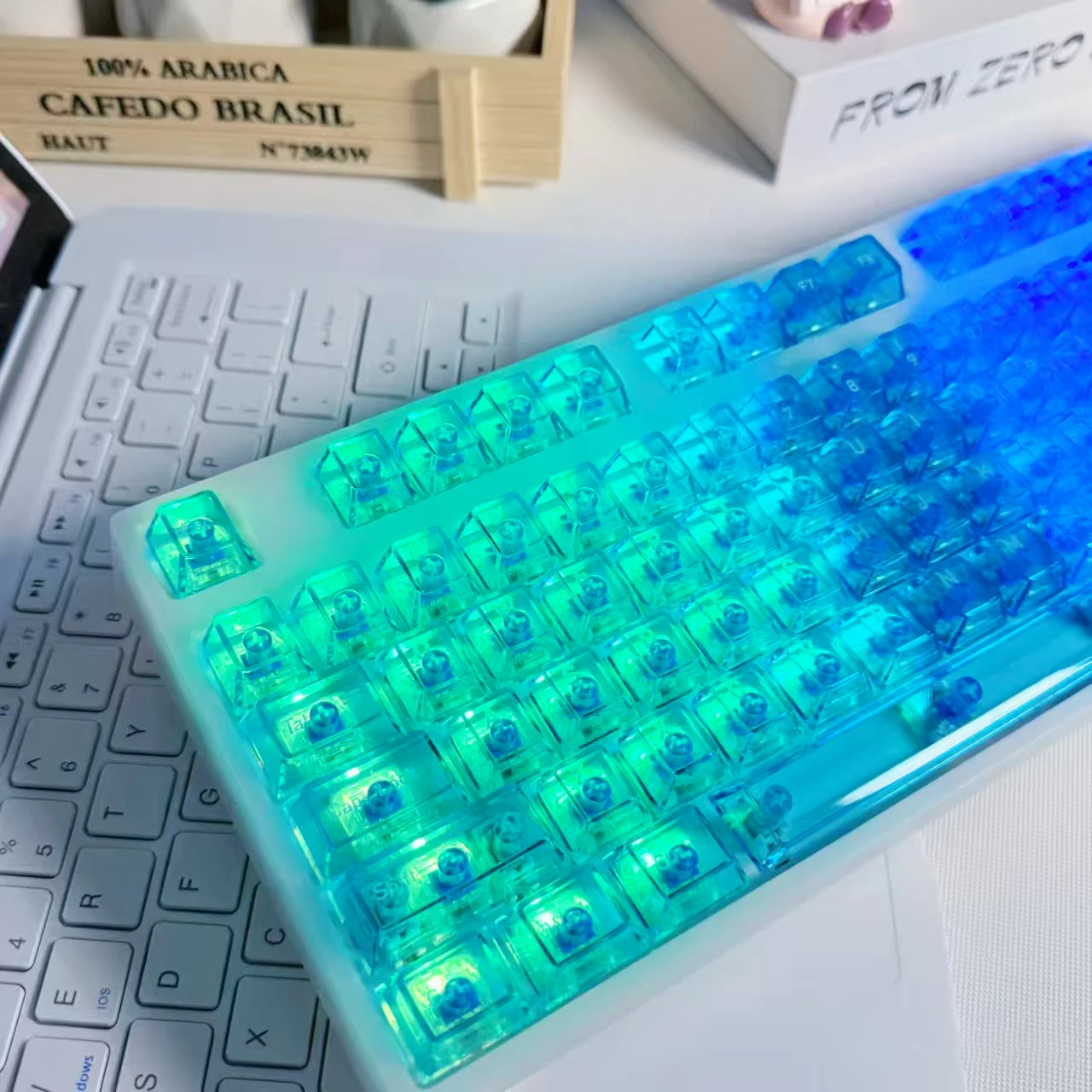 119 Klawiszy Niebieskie Kryształowe Keycapy z Nadrukiem UV Przezroczyste Keycapy PC Profil Cherry do Przełączników Cherry MX Klawiatura Mechaniczna