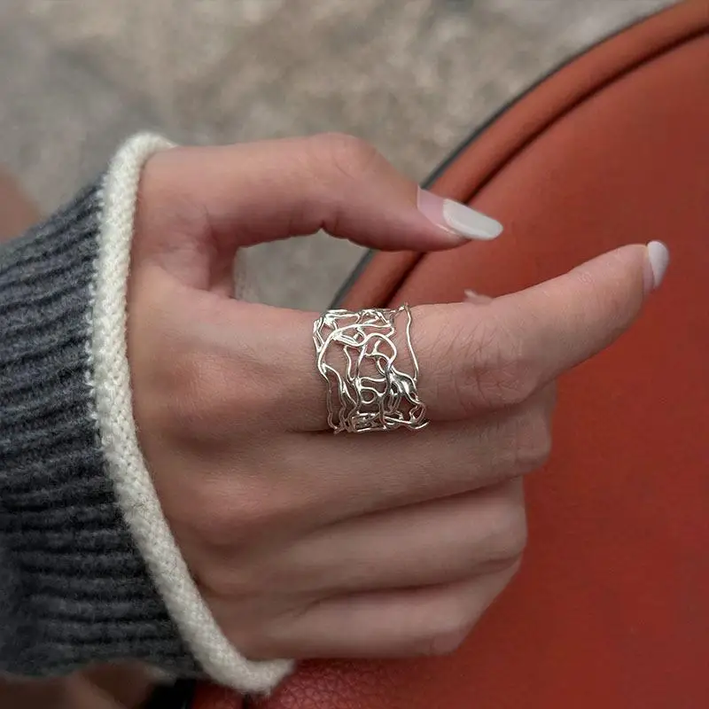 

925 Sterling Silver Irregular Mesh Hollowed Out Retro Ring With Fashionable Personality Suitable For Women