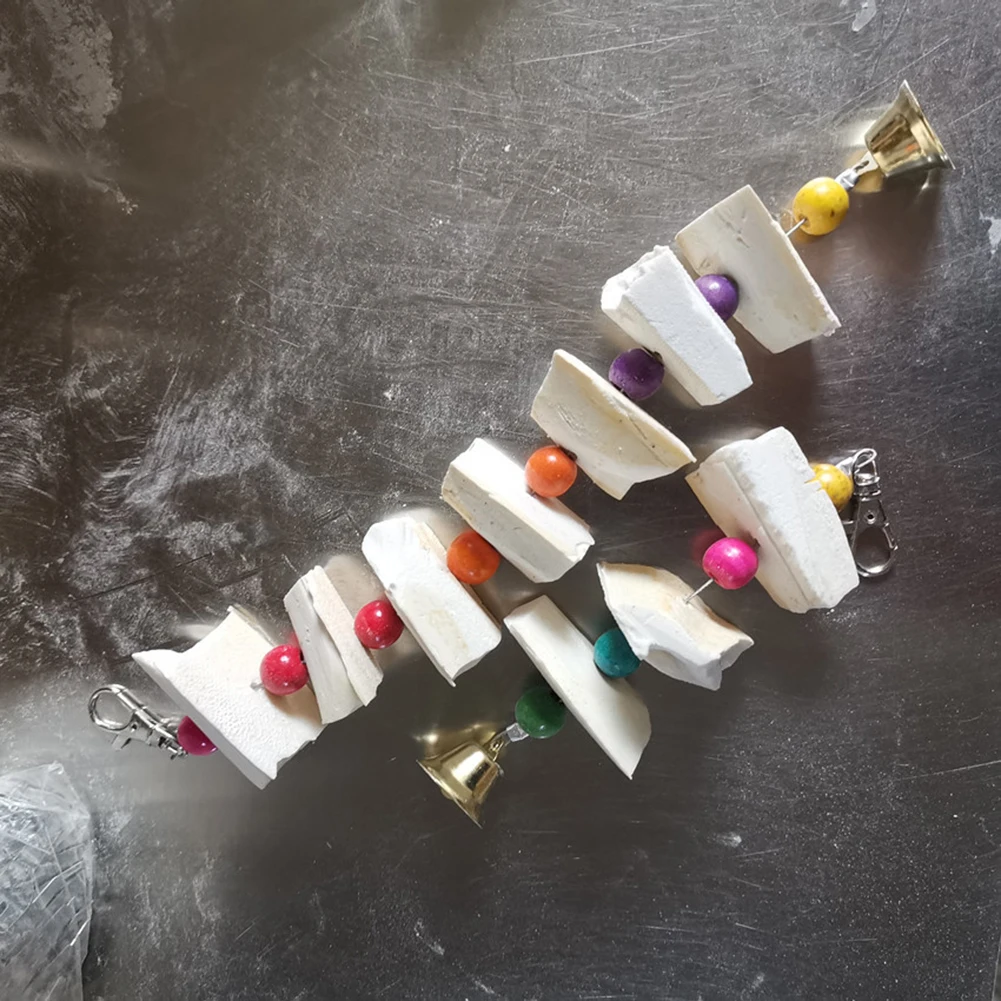 10pcs Cuttlefish Bones Calcium Supplement Parrot Chew Toys Edible Chewing Cuttlefish Bone Nutritional Supplements Gifts for Pets