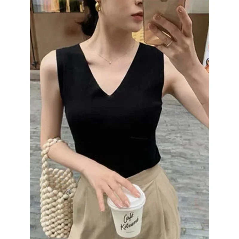 2024 Summer women knitted tops women thin basic casual tank tops V-neck tees sleepveless top for woman