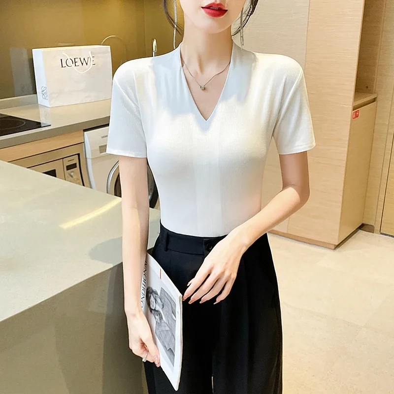 

Women Clothing 2024 Elegant Fashion Black White Ribbed Basic T-shirt Female Casual V Neck Short Sleeve Slim Pullover Tops ZL406