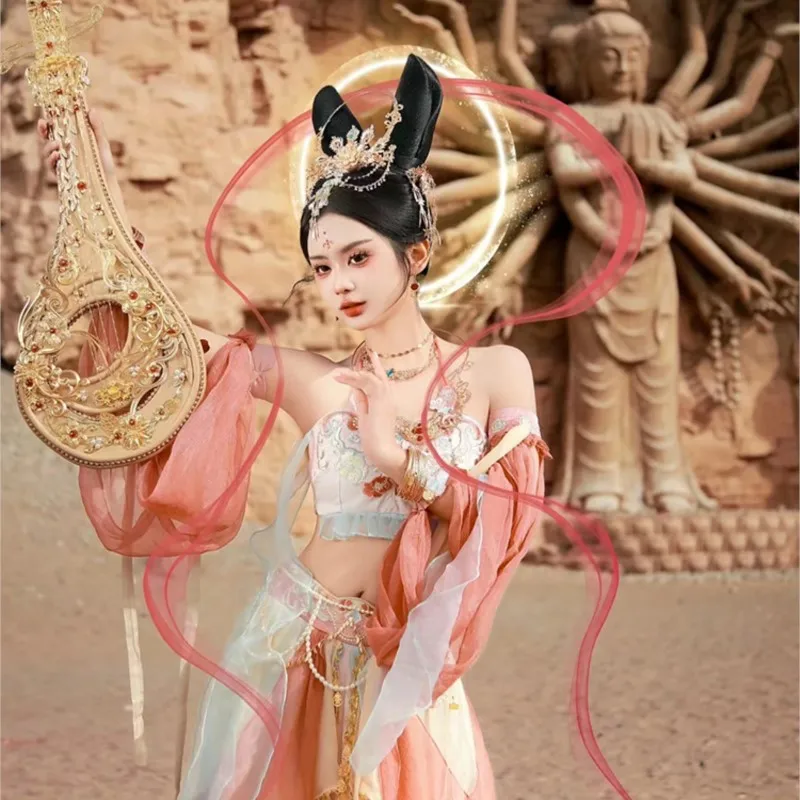 Western region style travel photo gallery theme clothing Gansu ancient city exotic wind