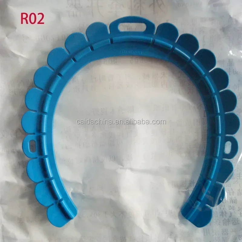 Surgical Abdominal Retractor Rectal Retractor Ring Lonestar Retractor With 8 Same Hooks