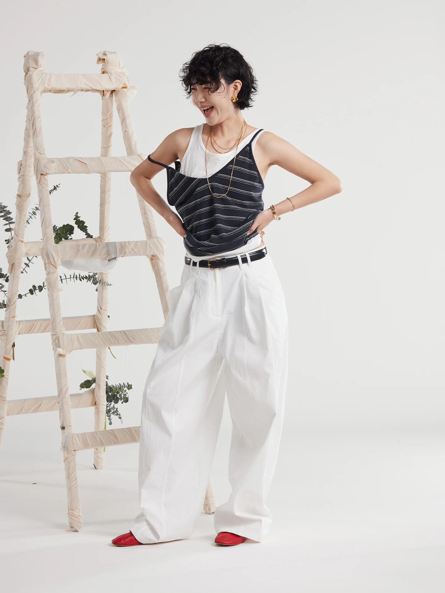 

Женские повседневные свободные брюки Buuyie Cloud Dew с широкими штанинами, высокой талией, из полиэстера, приятные для кожи, дышащие, белые, в корейском стиле