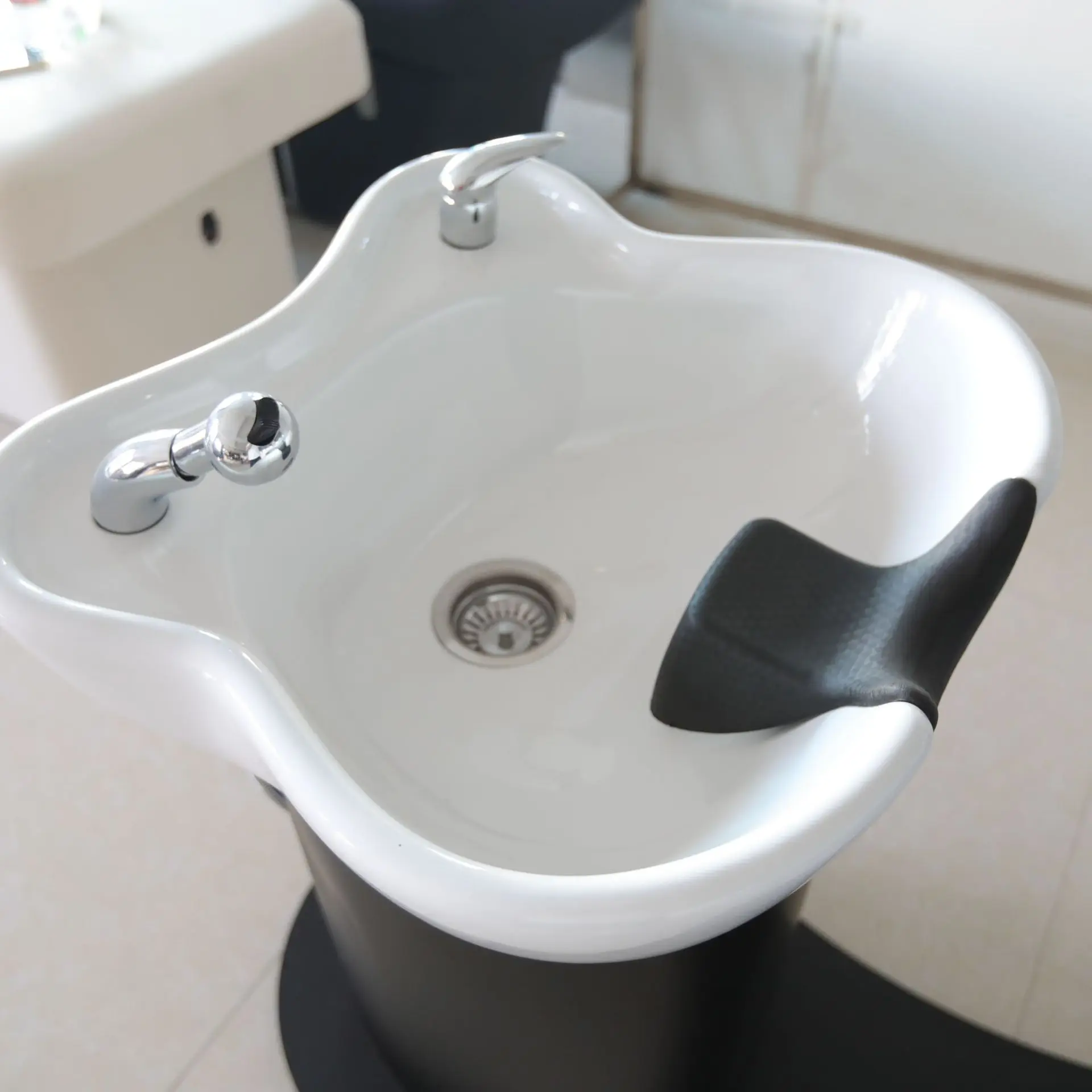 High-End Barber Shop Electric Shampoo Chair Rotating Sitting Semi-Full Lying Flushing Bed