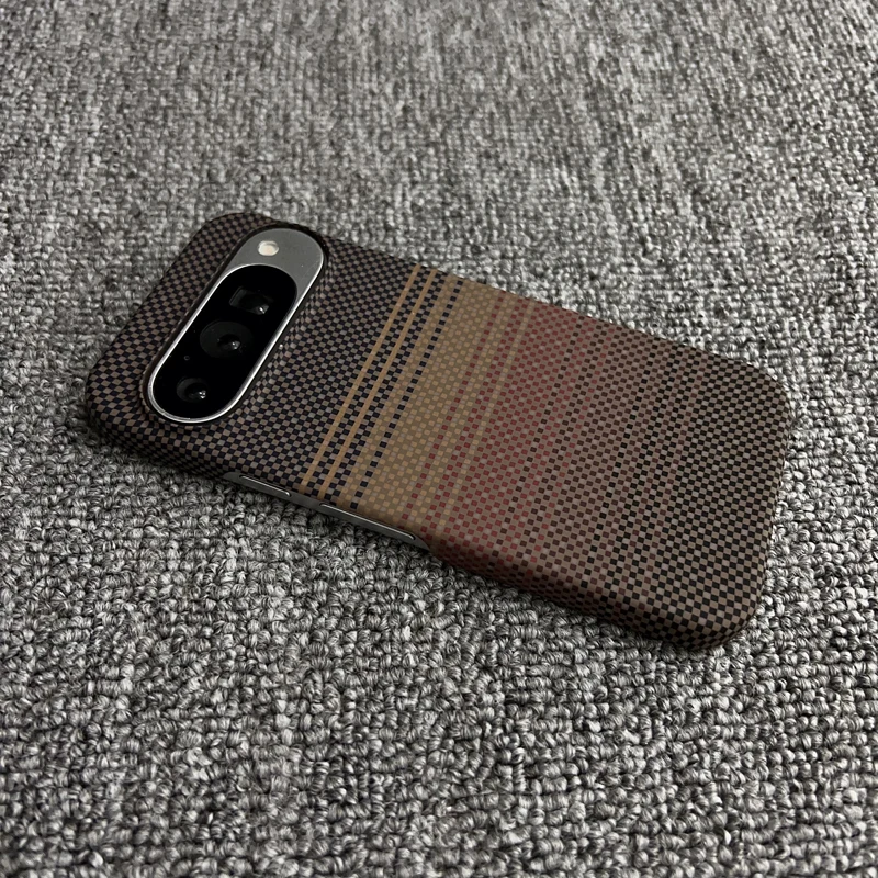 Google Pixel 10 9 Pro Magnetic Phone Case Kevlar Pattern Half Pack Carbon Fiber Pattern Matte Heat Dissipation Protective Cover