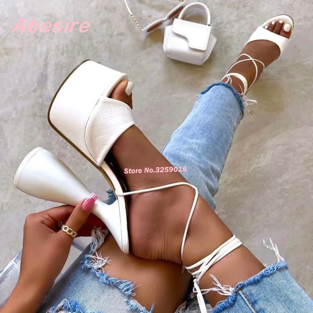 Wine Glass Sandals Cross Strappy Lace Up Women\'s Sandals Platform Open Toe Bowling Heels Solid Summer Party Shoes Strange Style