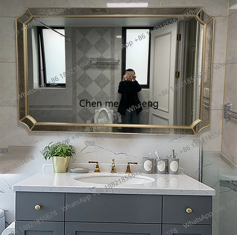 

European light luxury bathroom mirror washstand wall-mounted anti-fog mirror household bedroom simple makeup wall-mounted mirror
