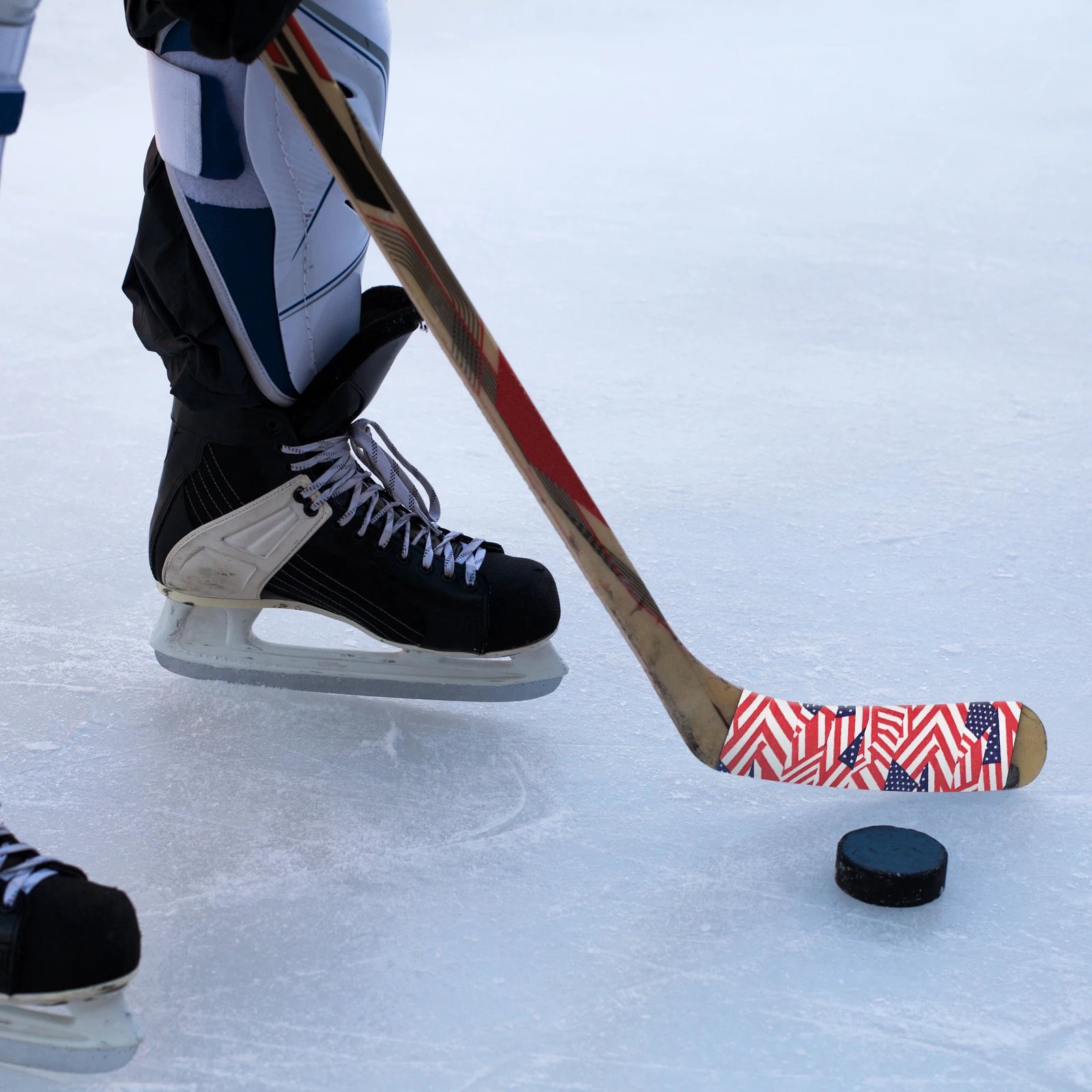 

1 Roll Hockey Racket Tape Durable Cotton Anti-Slip Breathable Waterproof Cold-Resistant Hockey Sports Tape Wrapper