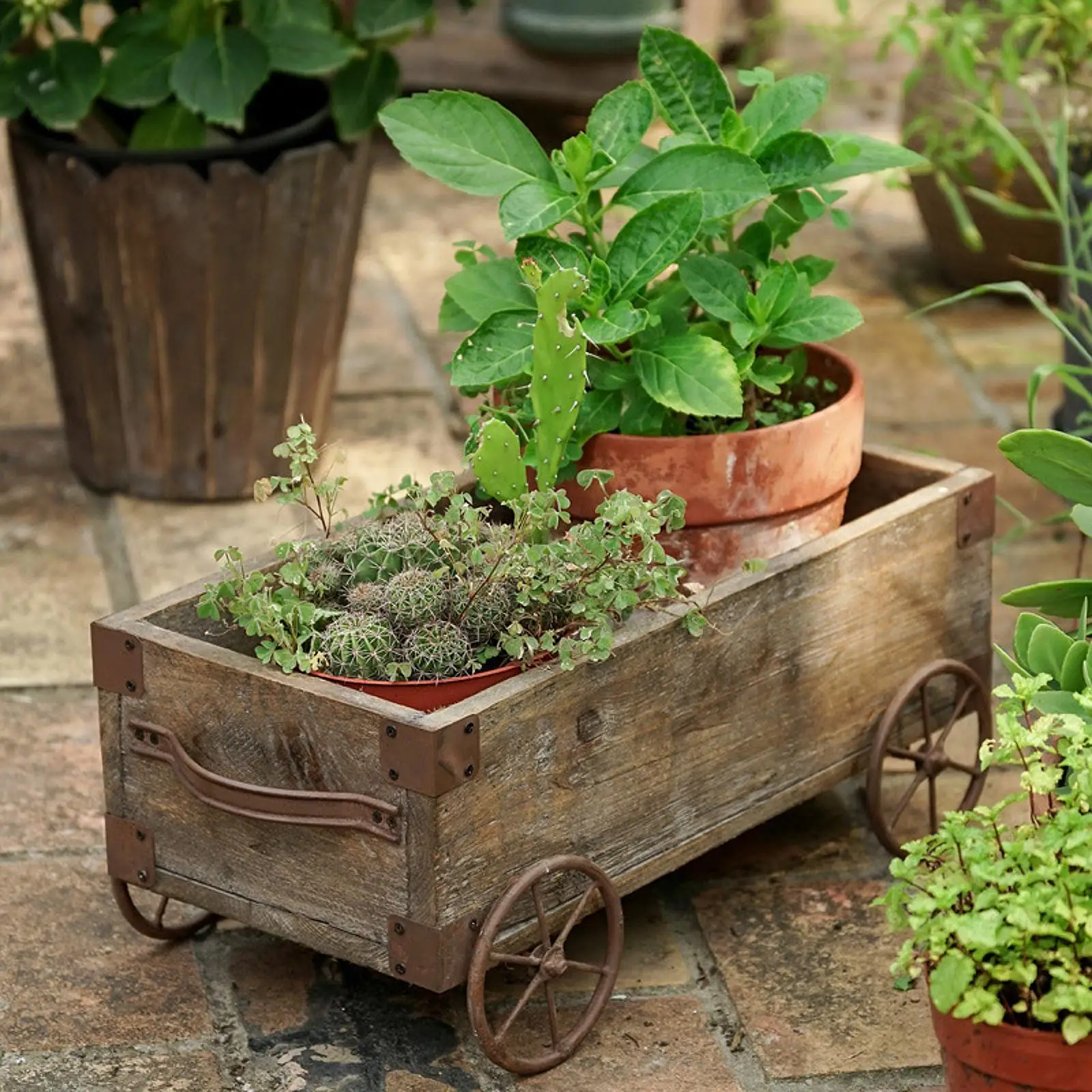 

Rustic Wooden Wagon Planter Box Flower Shelf Garden Planter Plant Stand Holder Flower Cart for Lawn Home Vegetables Backyard