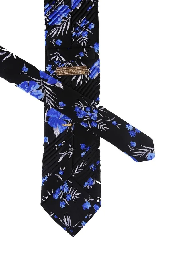 Patrón de motivo negro Piliseli corbata de seda EST156