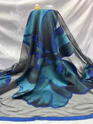 Latest African Jacquard Lace Fabric French Gild Fabric Embroidered Nigerian Brocade Lace Fabric for 2026 Party Dress