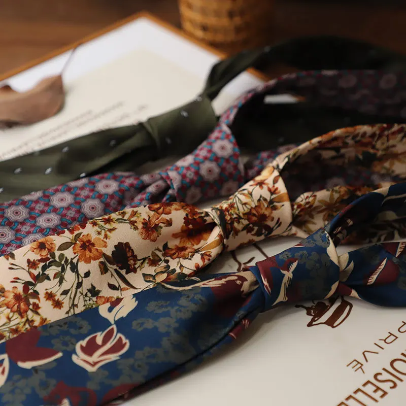 Medieval‑style Retro Oil‑painting Printed Imitation‑silk Necktie Vintage Floral Motif Casual Gentle Retro Suit Shirt Accessory