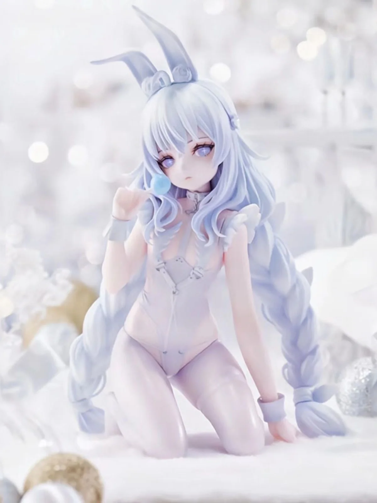 Blue Route Kneeling Vicious Figure Lazy White Rabbit Second Dimensional Rabbit Girl Beautiful Girl Model Tabletop Ornament