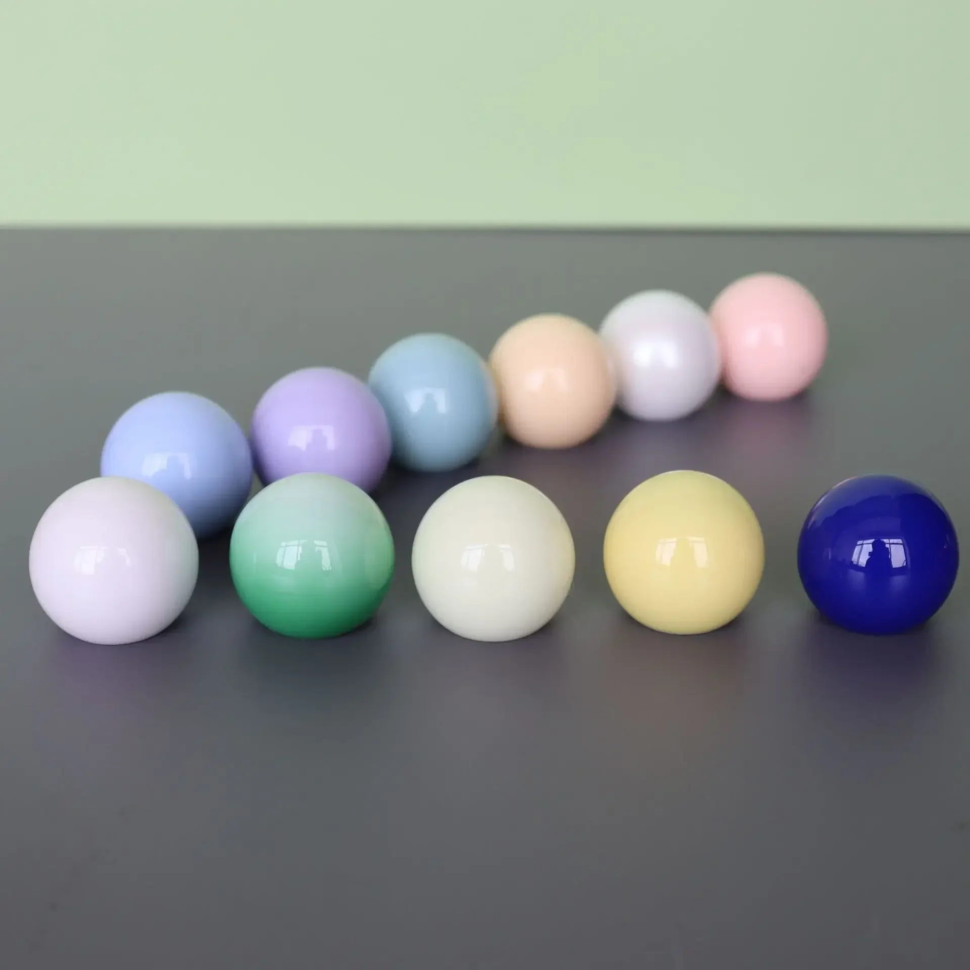 カラーラウンドキャップ 15MM口径 デリケートな香水瓶 ラウンドボールキャップ 17.2mmノズルに適合