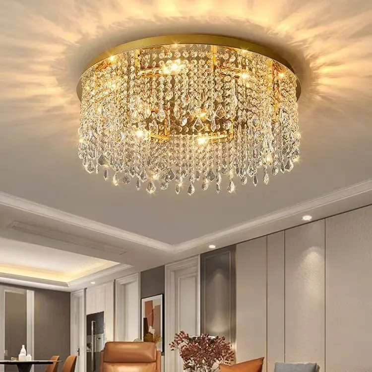 ポストモダンなパーソナライズされたライトラグジュアリークリスタルランプ家庭用ゴールドラウンド天井シンプルクリエイティブダイニングルーム寝室ルームランプ