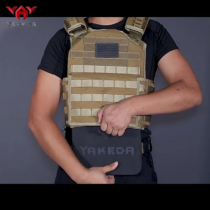 

YAKEDA Multifunctional Protective Training Vest MOLLE Outdoor Camouflage Training Vest