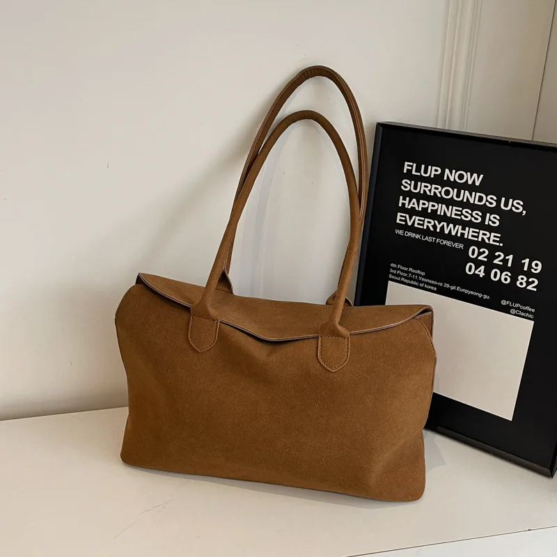 

2025 Classic Faux Suede Handbags Women England Style Elegant Shoulder Bags Big Solid Designer Casual Totes Retro Female Packages