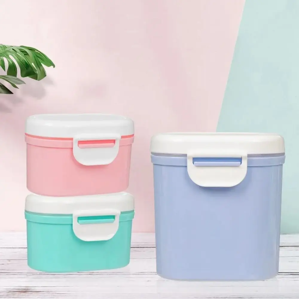 

Portable Infant Milk Powder Box with Scoop Large-Capacity Baby Milk Powder Dispenser 400ml/800ml Leakproof Baby Food Storage Box