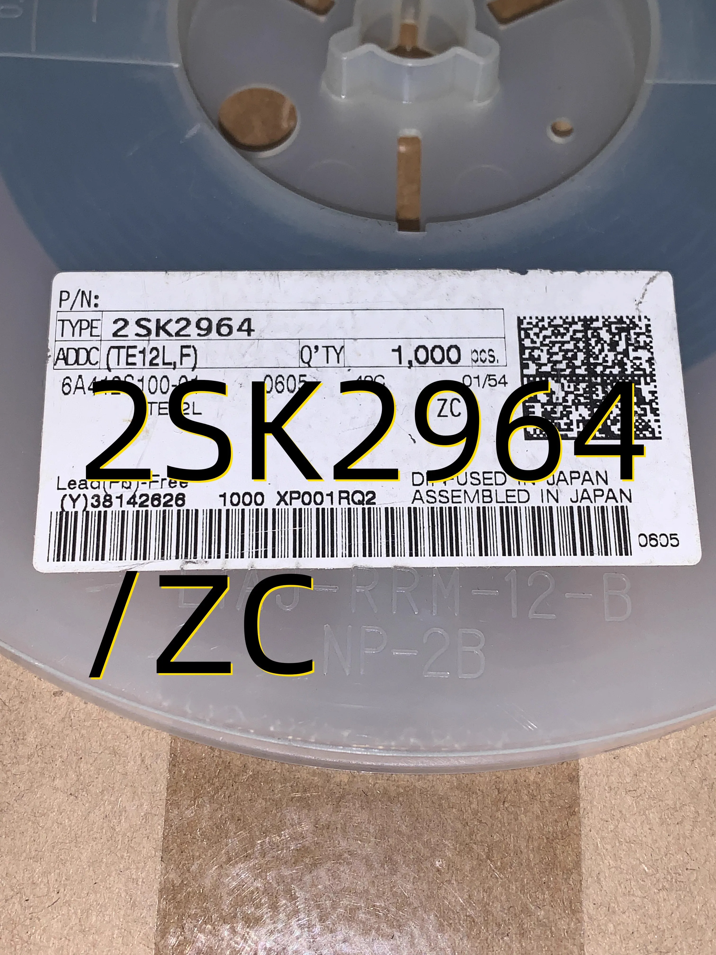 

10pcs 2SK2964 /ZC 06+ SOT89(Pb)