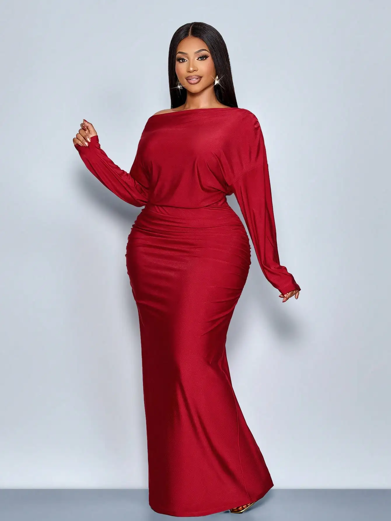 

Plus Size Red Off-Shoulder Long Sleeve Ruched Bodycon Maxi Dress for Party Evening
