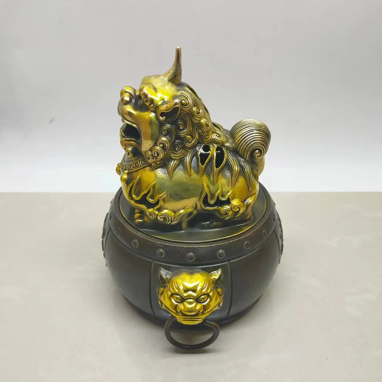 Collection old Chinese copper lion censer statue,#04