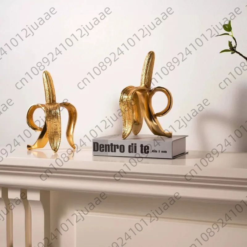 Golden Banana Bookends Decorative Arts and Crafts High Beauty Ornaments Furniture Exhibition Hall Desktop Layout