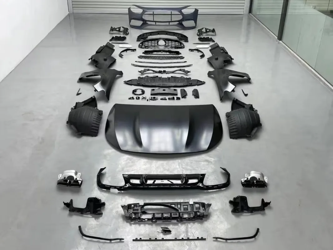 

E Class W213 E200/E260/E300/E350 E63 Facelift Full Body Kit Exterior Modification Accessory