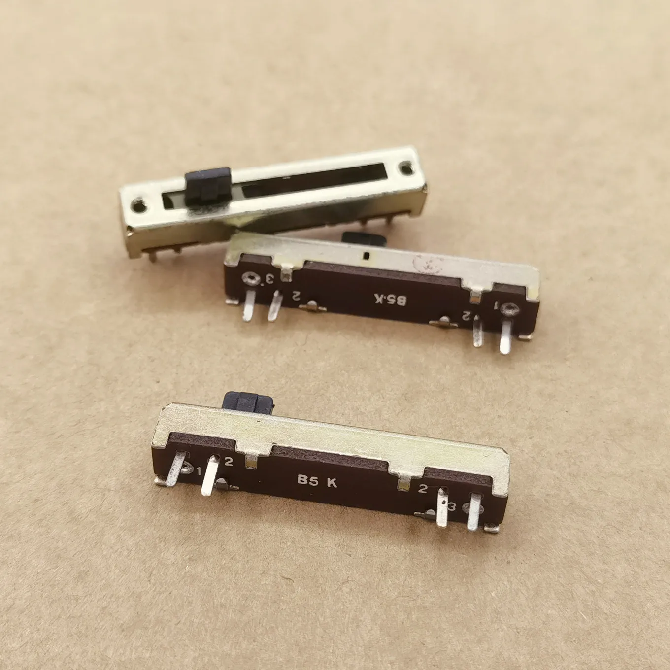 Original New 100% 35MM SL-20 B5K Single Straight Slide Fader Potentiometer Microphone Potentiometer (SWITCH)