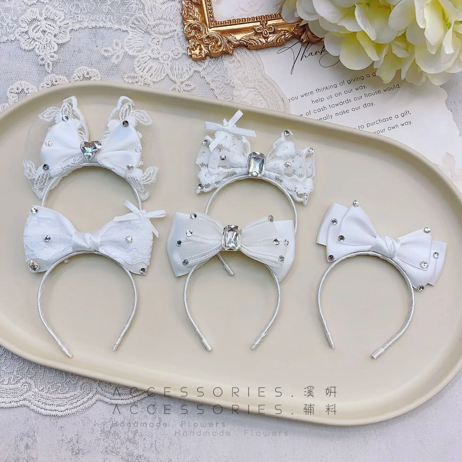 

Elegant White Bow Headbands With Lace & Rhinestones For 15/17cm 1st-3rd Gen Labubu Dolls