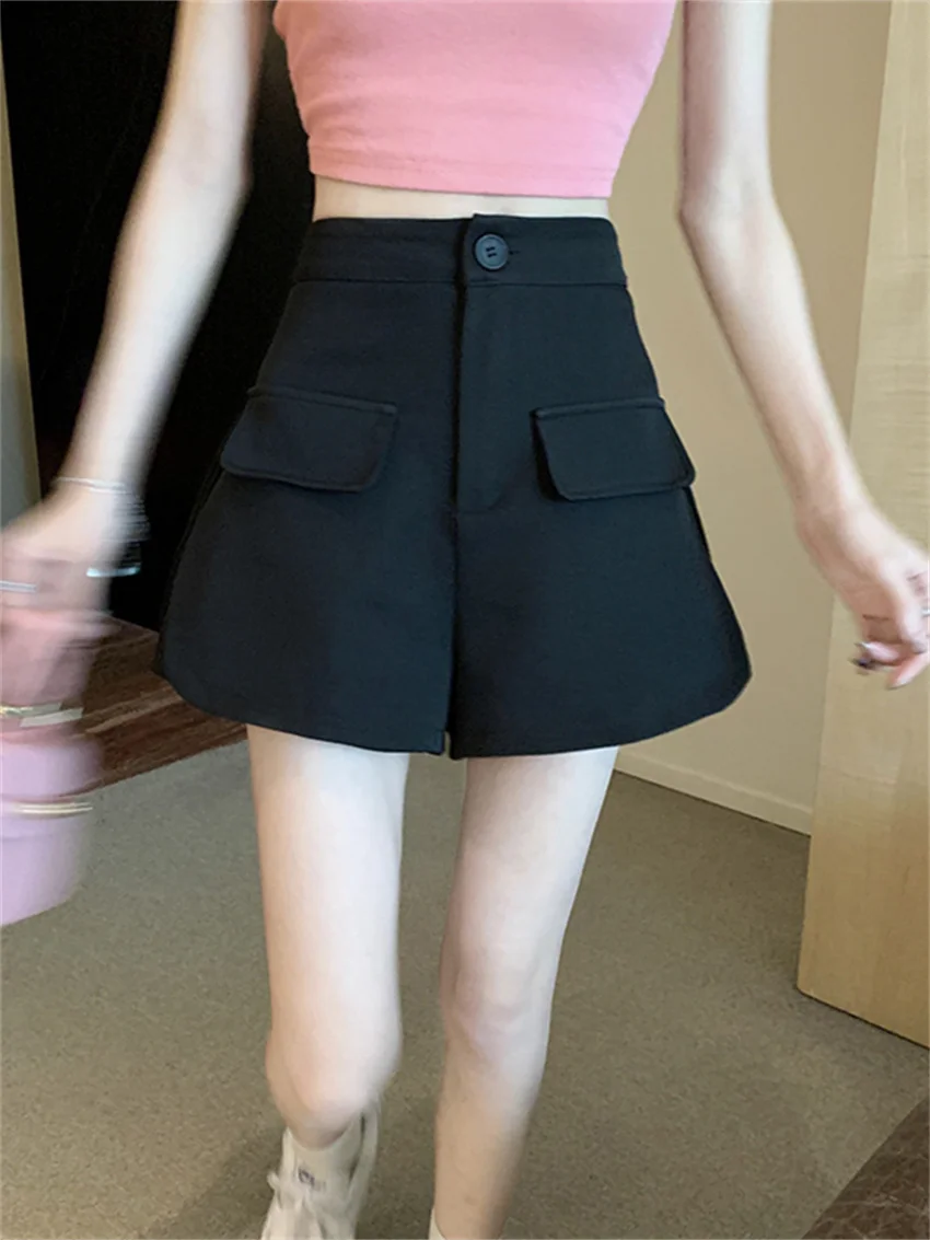 PLAMTEE Black Shorts Wide Leg Women Chic Loose Solid Streetwear Spring 2024 Daily Split High Waist Casual New All Match