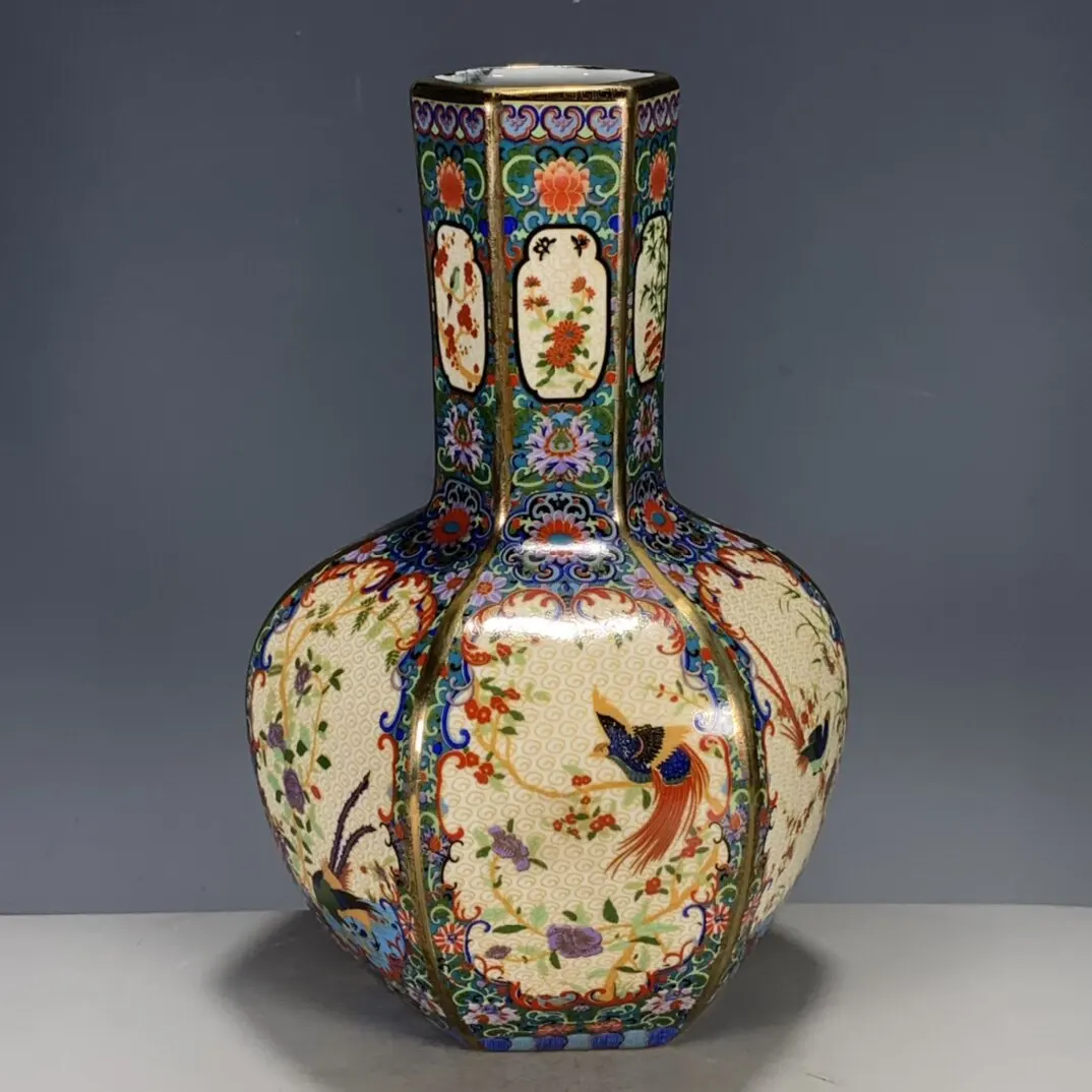 Vintage Rose Gilded Porcelain Vase Hexagonal Globular Vase Floral Bird Pattern Chinese Antique Style Home Display Ornament