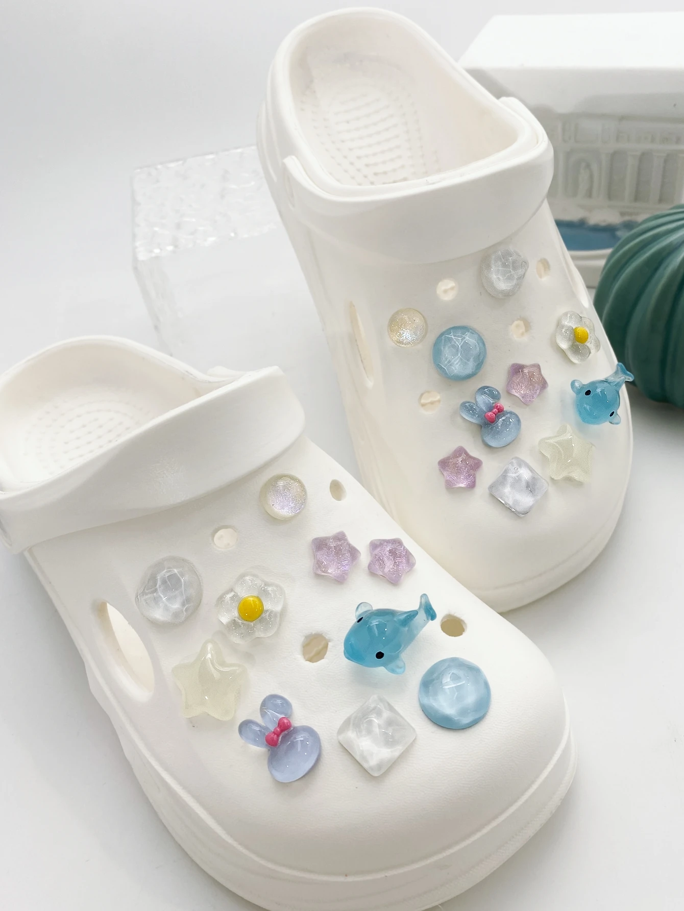 20 piezas de ballena azul, estrella morada, conejo azul, hebilla de zapato de estrella blanca, decoración DIY, adecuada para sandalias de mujer, zapatillas,