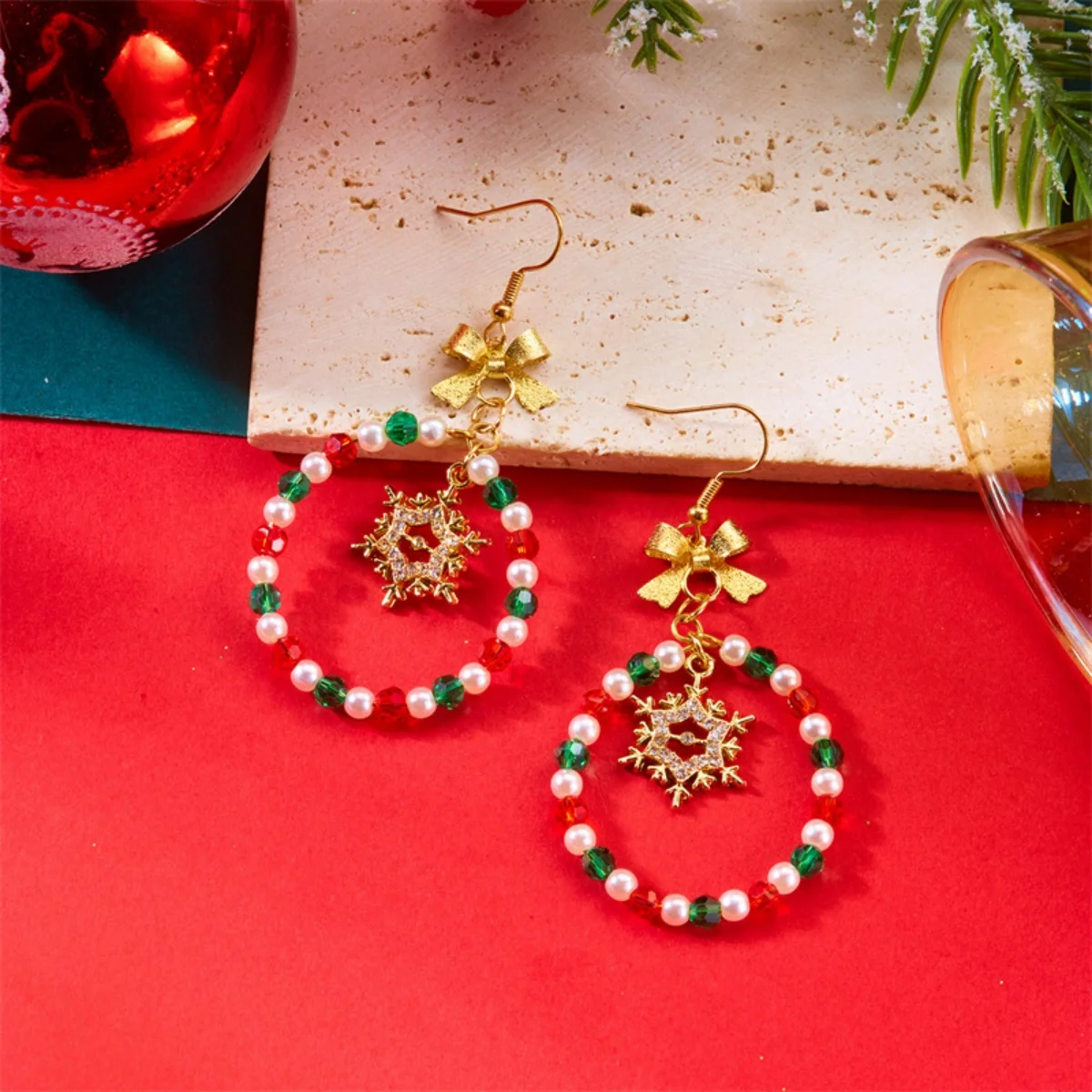 Weihnachtsohrringe, Reiskristallperlen, Kreis, Schleife, Schneeflocke, Glocken, Tropfenohrring, kreativer Urlaubsschmuck, Geschenk für Damen und Herren