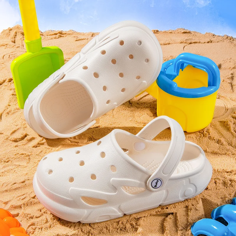 Children Sandals Anti Skid Clogs Boys Girls Summer Hole Water Toddler Shoes Baby Mules Rubber Kids Garden Beach Flats Slippers