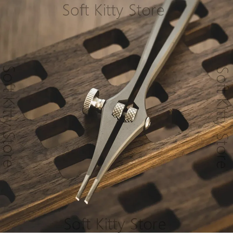Adjustable pitch method 1-6mm hexagonal chopping, handmade DIY leather chopping device, high carbon and high chromium