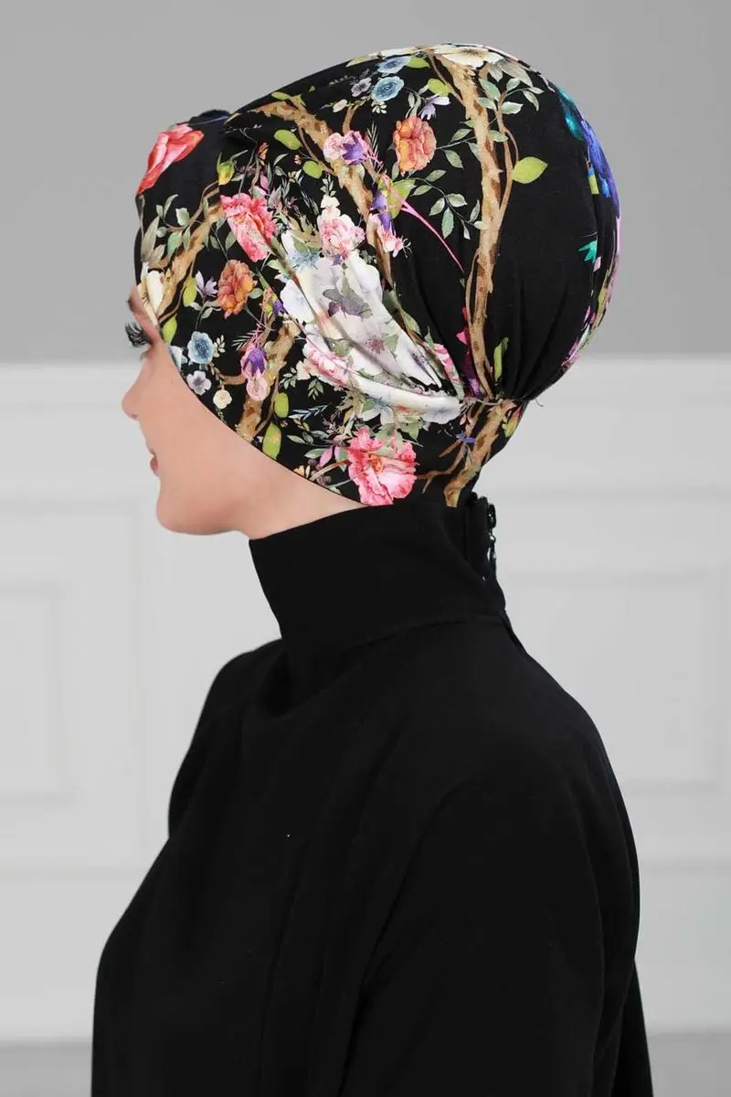 Mihrace Penye Knochen wald muster