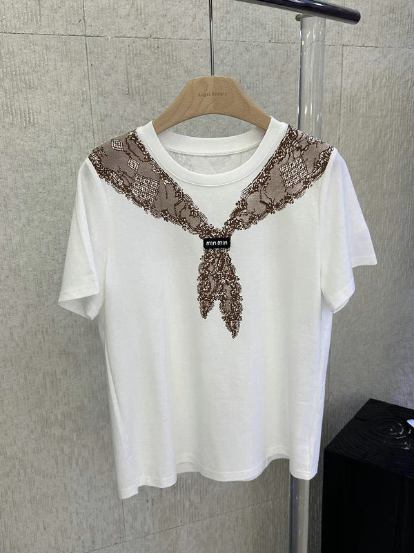 

Женская хлопковая футболка с коротким рукавом и принтом, повседневный стиль, декоративная нашивка, модный тренд весна-лето, круглый вырез, прямой крой