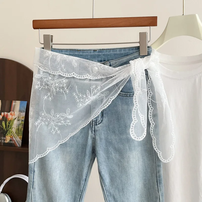 

Floral Embroidery Lace Triangle Scarf Women French Romantic Thin Bandana Neck Scarf Headband Waist Sash Fashion Photo Decor