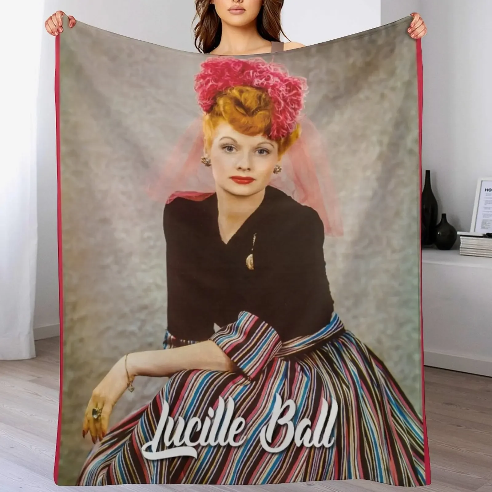 

Lucille Ball Throw Blanket Retros Soft Beds Multi-Purpose Cute Blankets