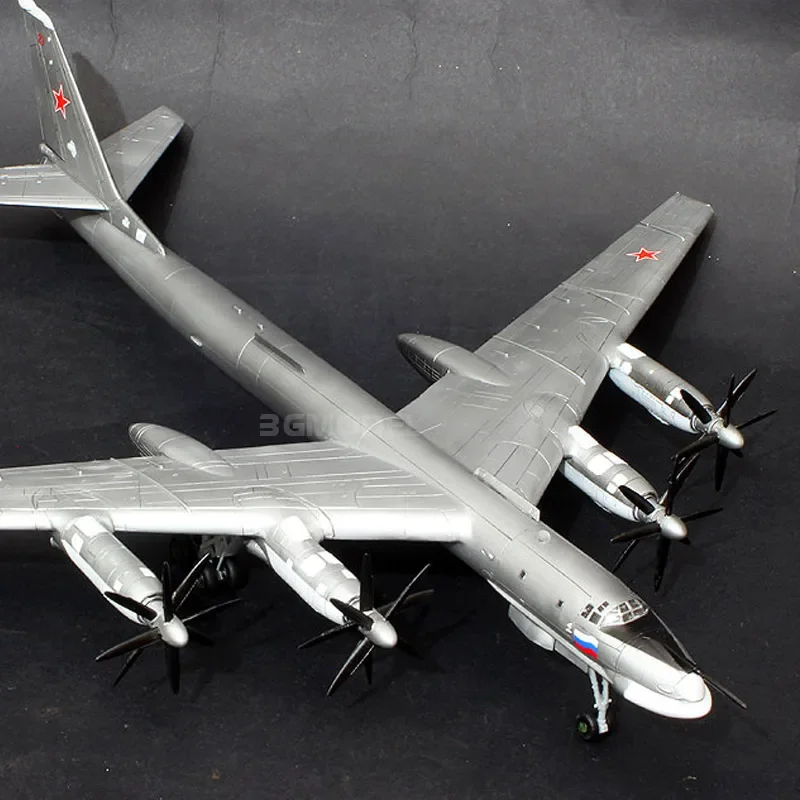 1/144 عازف البوق نموذج التجميع 03904 Tu-95MS "Bear-H" منفذها البلاستيك مقياس أطقم منمذجة
