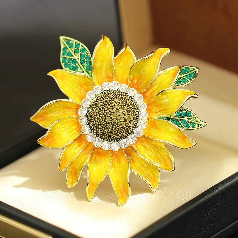 Baroque Luxury Beautiful Sunflower Design Brooch for Men and Women, Jewelry Accessories, Wedding, Holiday, Party Surprise Gift
