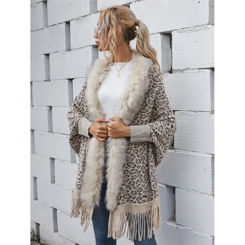 Cardigan con nappe da donna cappotto caldo a punto aperto maniche lunghe scialle leopardato Vintage Oversize inverno Faux Fox Fur Poncho Cape