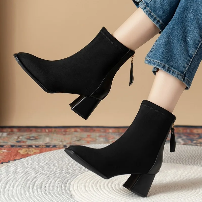 2024 nuove donne invernali décolleté eleganti stivali Chelsea con tacco grosso cerniera posteriore di alta qualità stivaletti con tacco alto scarpe