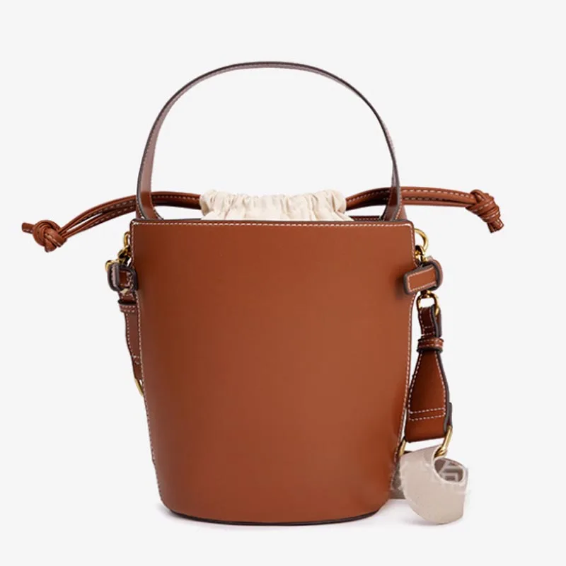 

New Fashion Versatile Single Shoulder Crossbody Bag for Women Simple Casual Square Bag High-Quality Brown and Black Bucket Bag