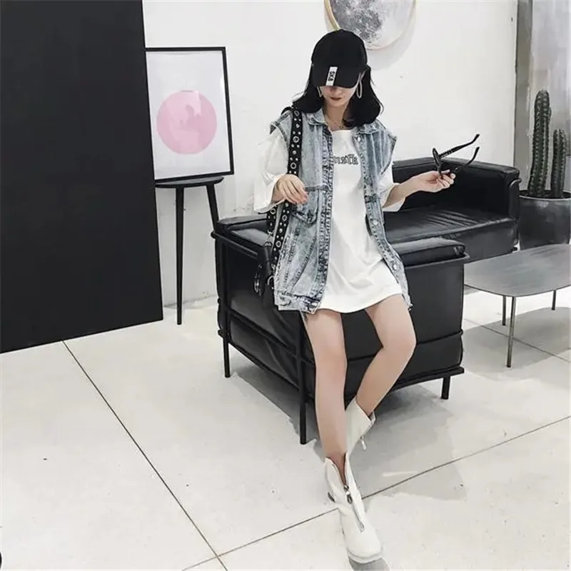 Ripped Denim Jacket Sleeveless Streetwear Women Waistcoat 2023 Spring Summer New Vintage Casual Loose Korean Fashion Female Vest