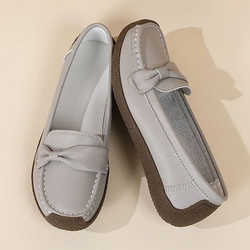 

Plus Size 43 Women Leisure Flats Fashion Comfortable Loafers Women Slip on Moccasins Shoes Spring Autumn Women's Shoes