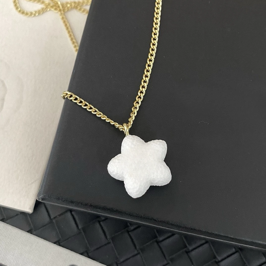 Witte Katoenen Bubble Pentagram Ketting, Eenvoudig, Gepersonaliseerd, Veelzijdig, Sleutelbeen Ketting, Zoete En Schattige Oorbel Set