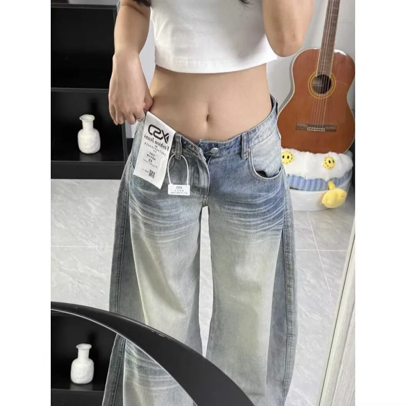 جينز أزرق فاتح عتيق للنساء 2025 ربيع خريف جديد غير رسمي فضفاض مستقيم الساق مغسول بنطال ذو قصة أرجل واسعة